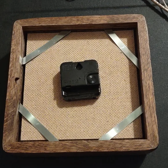 Novelty wall clock noonish - Picture 5 of 5